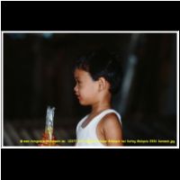 12377 109 Langhaus Stamm Bifdayuh bei Kuting Malaysia 2006 Sarawak.jpg